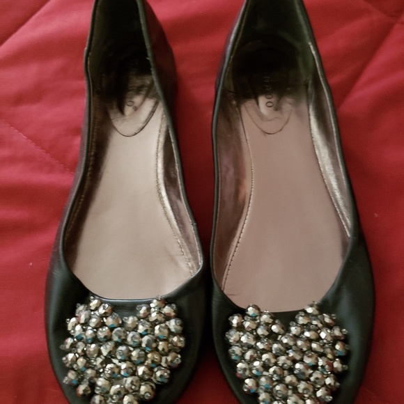 BAMBOO Shoes - Bamboo flats w/heart rhinestones